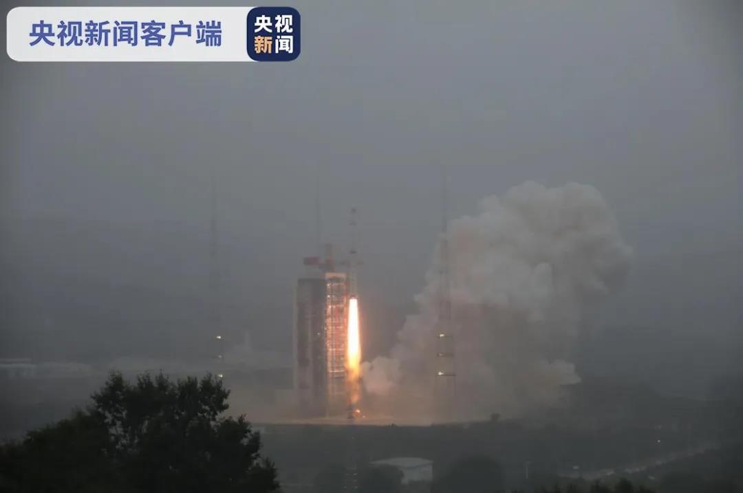 扬州凤鸣电缆：19日，我国在太原卫星发射中心用长征四号乙运载火箭，胜利将天绘二号02组卫星发射升空，卫星顺利进入预定轨道。
